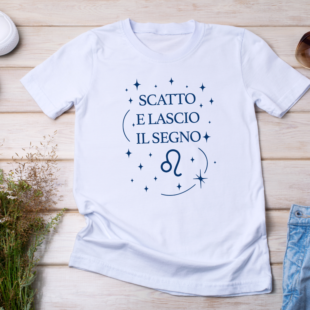 T-shirt maniche corte Collezione Zodiac & Scatta "Leone - Scatto e lascio il segno" donna