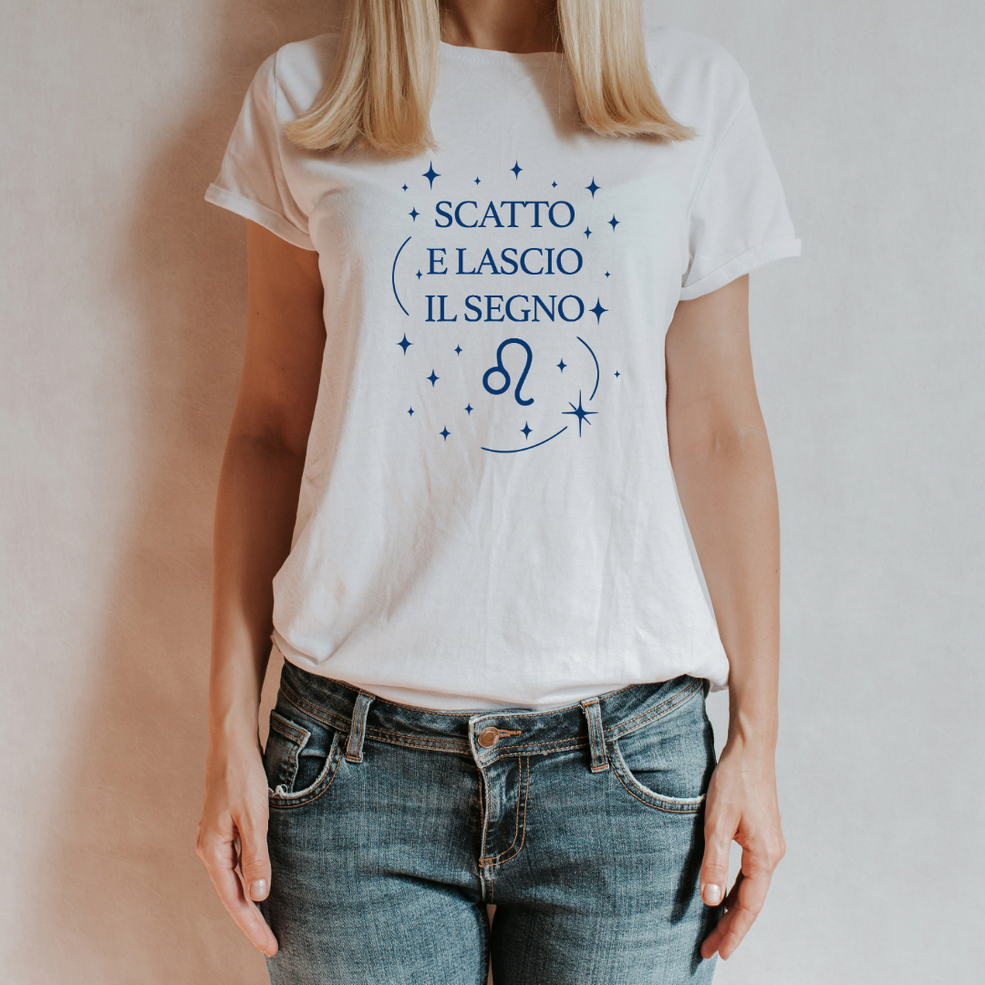 "Run &amp; Shoot - Das analoge Abenteuer 🎞️📸" Unisex Kurzarm-T-Shirt