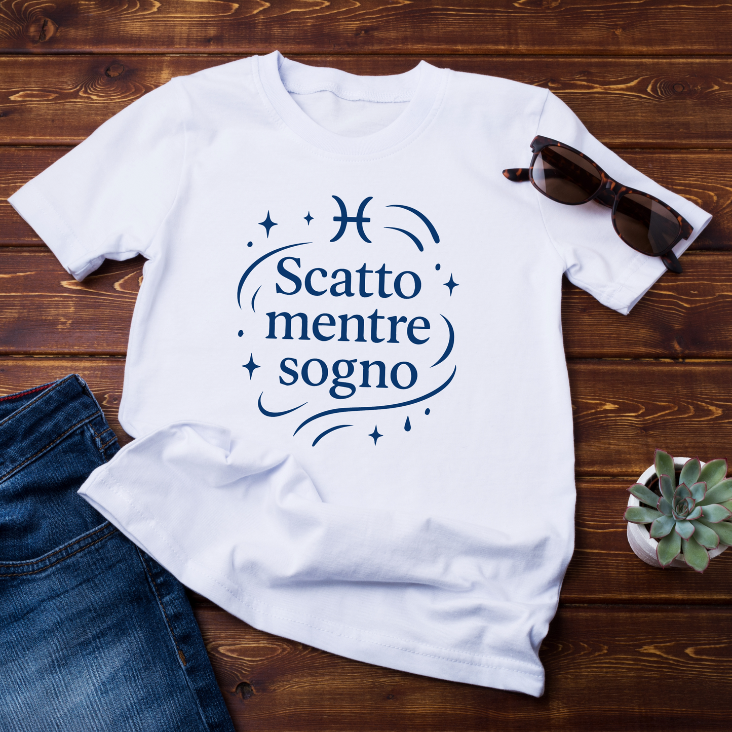 T-shirt maniche corte T-shirt maniche corte Collezione Zodiac & Scatta "Pesci – Scatto mentre sogno" 🎞️📸" Unisex