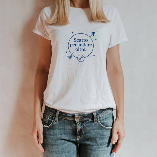 "Run &amp; Shoot - The Analog Adventure 🎞️📸" Unisex Short Sleeve T-Shirt