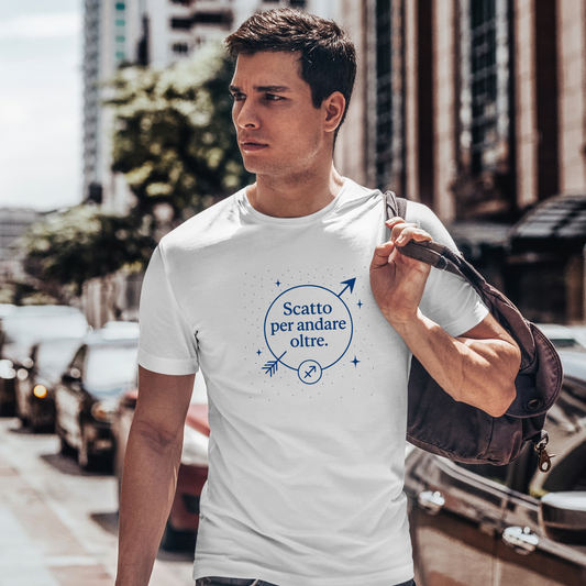 "Run &amp; Shoot - Das analoge Abenteuer 🎞️📸" Unisex Kurzarm-T-Shirt