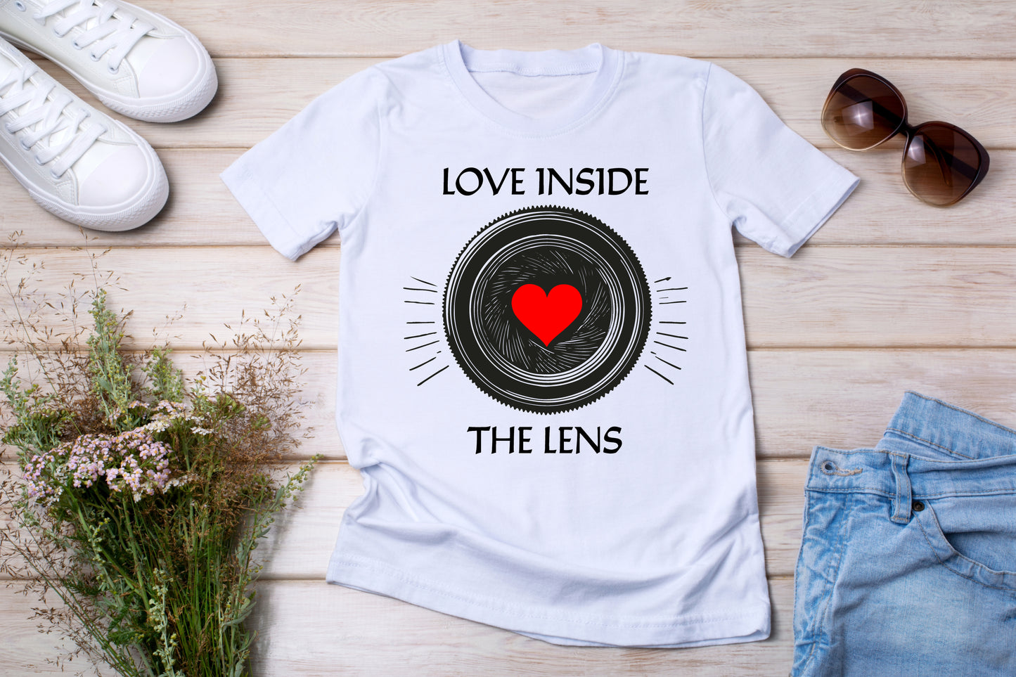 Kurzarm-T-Shirt „Love Inside the Lens“ für Damen